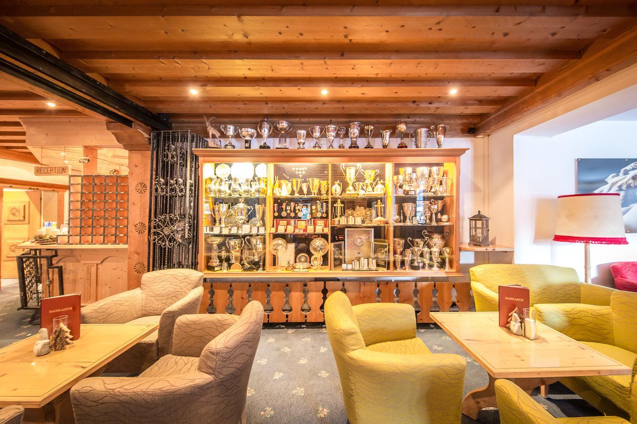 Hotel Karl Schranz 장크트안톤암아를베르크 외부 사진